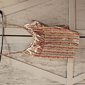 Women's strappy tank.  Adorable pattern and style !  Size XS ❤️🌞